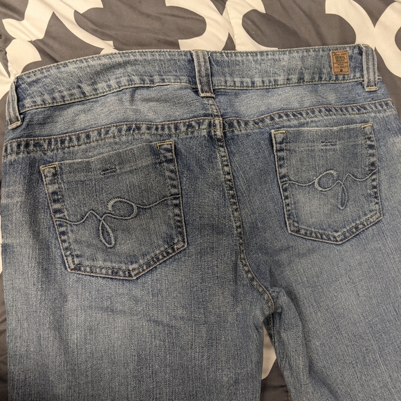 NWOT Guess daredevils never been worn - Picture 3 of 4